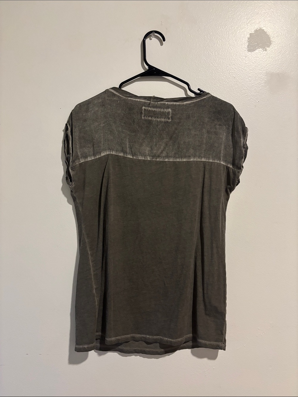 Studded Washed Gray Short Sleeve Tee - Picture 3 of 3